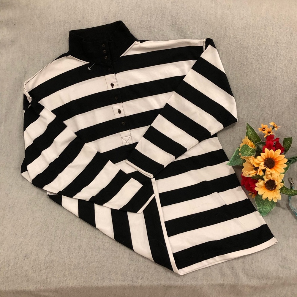 NWT - Black & White Striped Button Placket & Long Sleeve Top